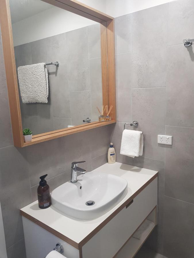 אלבורי Modern, Private And Close To Town. מראה חיצוני תמונה